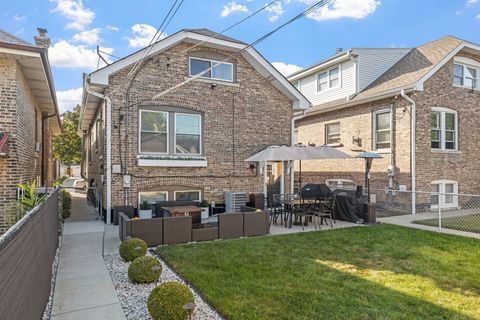 Tiny photo for 1807 East Avenue, Berwyn, IL 60402 (MLS # 12489537)