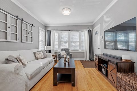 Tiny photo for 1807 East Avenue, Berwyn, IL 60402 (MLS # 12489537)