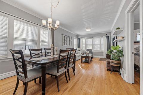 Tiny photo for 1807 East Avenue, Berwyn, IL 60402 (MLS # 12489537)