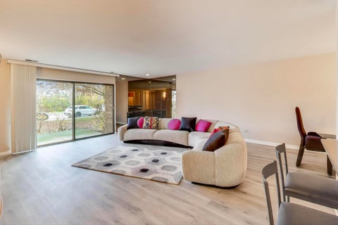 Tiny photo for 3110 Pheasant Creek Drive #104, Northbrook, IL 60062 (MLS # 12664223)