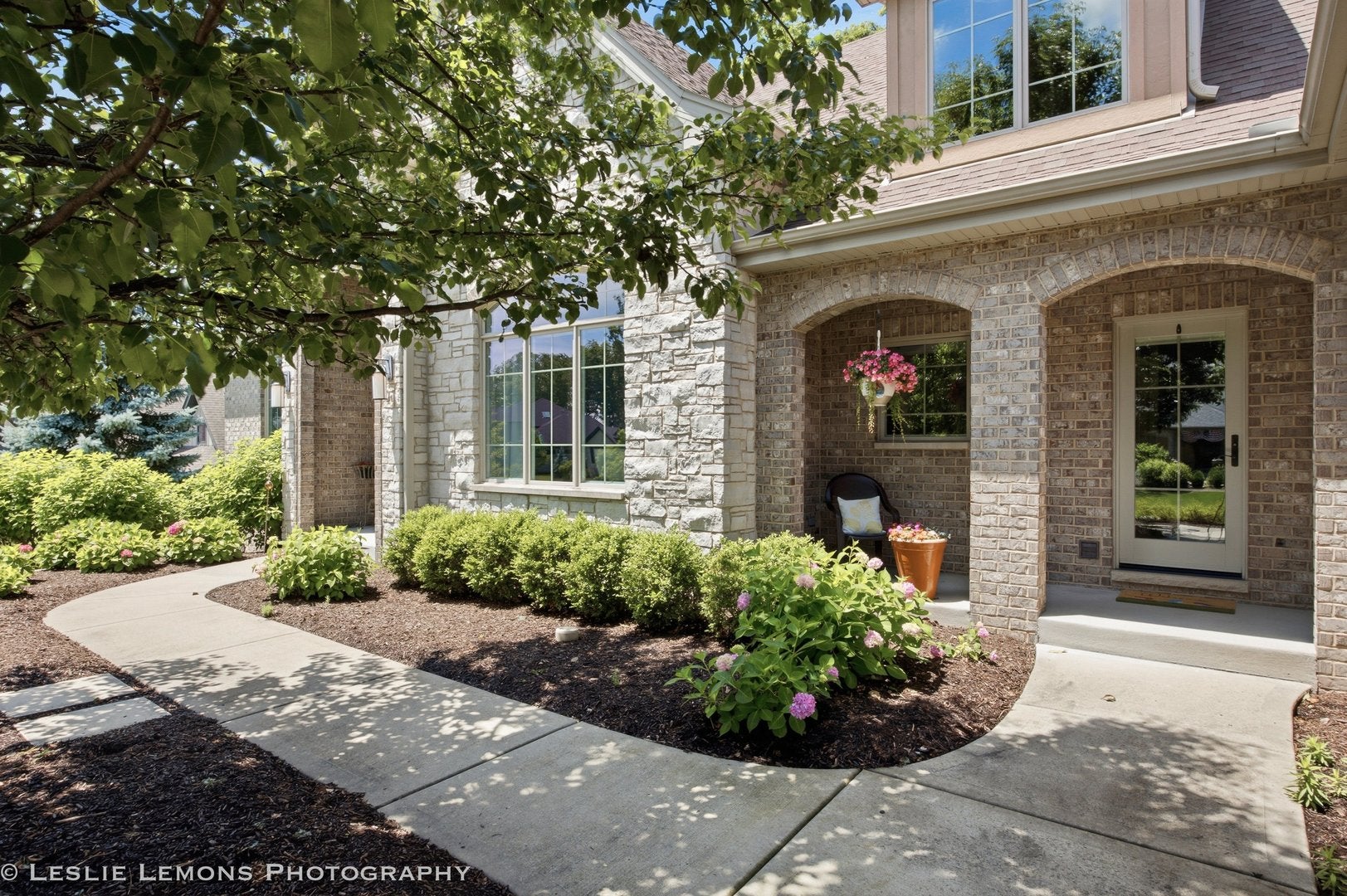 16270 Lakewood Path