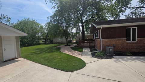 Tiny photo for Oak Lawn, IL 60453 (MLS # 12656713)