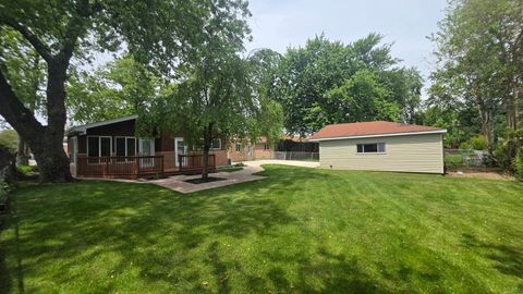Tiny photo for Oak Lawn, IL 60453 (MLS # 12656713)