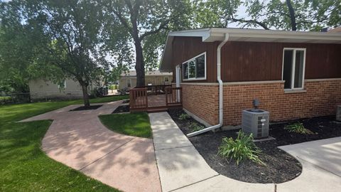 Tiny photo for Oak Lawn, IL 60453 (MLS # 12656713)