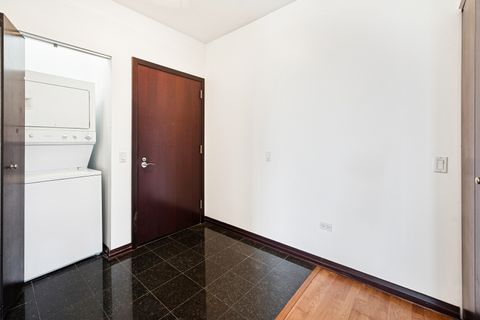 Tiny photo for 33 W Ontario Street #37ES, Chicago, IL 60610 (MLS # 12521410)