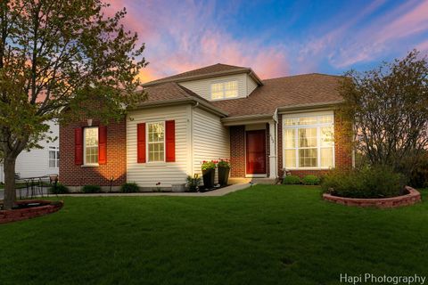 2162 Greenview Drive Woodstock IL 60098