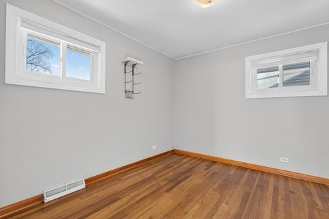 Tiny photo for 107 S Ash Street, Palatine, IL 60067 (MLS # 12529978)