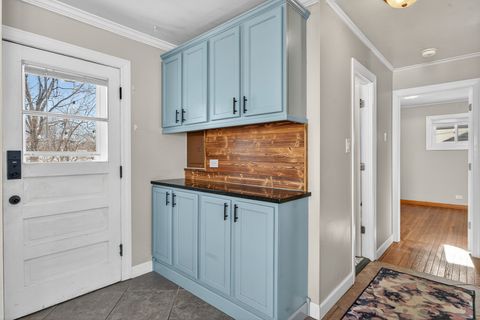 Tiny photo for 107 S Ash Street, Palatine, IL 60067 (MLS # 12529978)