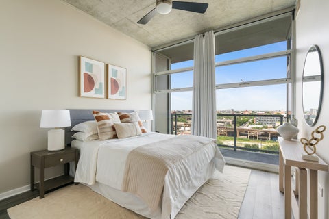 Tiny photo for 1620 S Michigan Avenue #919, Chicago, IL 60616 (MLS # 12766667)