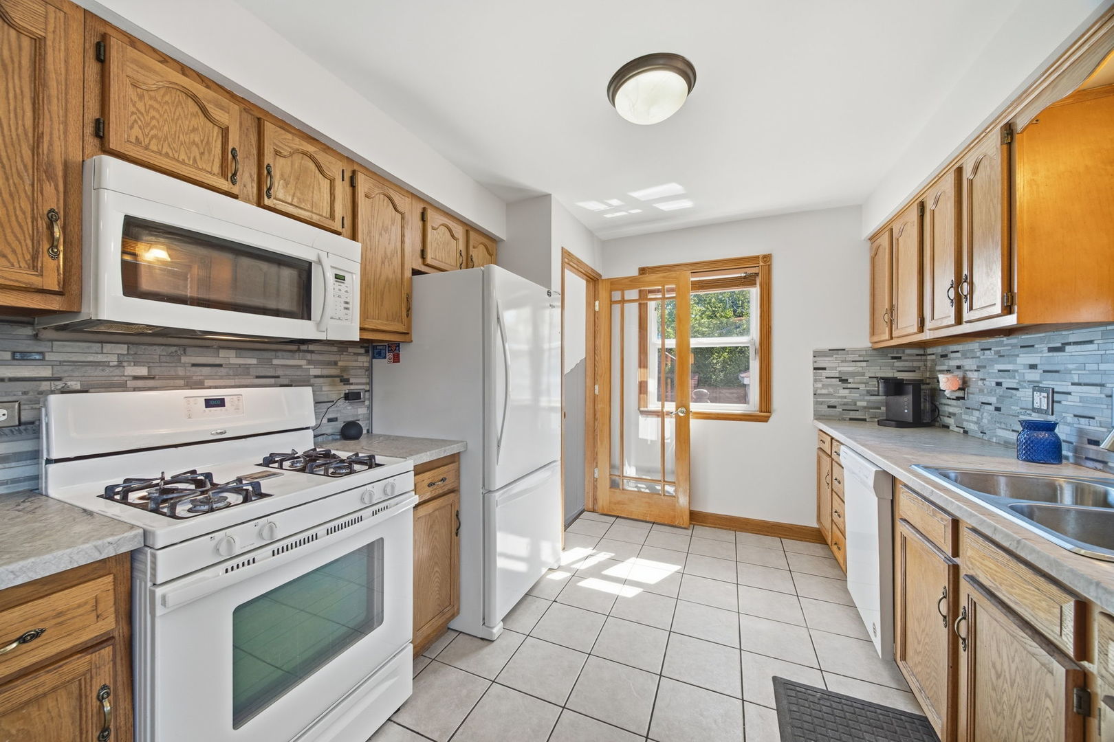 14335 Keystone Avenue, Midlothian, IL 60445 — MLS #12624412 — photo 12 of 23
