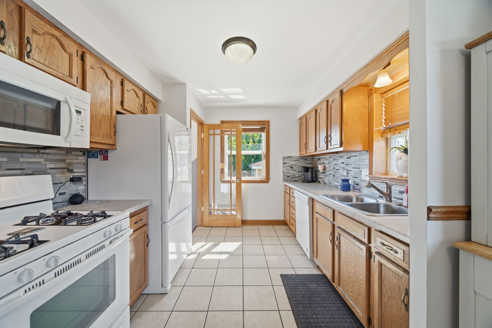14335 Keystone Avenue, Midlothian, IL 60445 — MLS #12624412 — photo 11 of 23