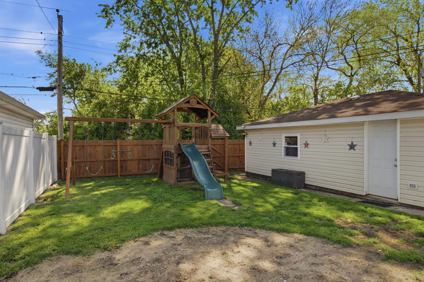 14335 Keystone Avenue, Midlothian, IL 60445 — MLS #12624412 — photo 6 of 23
