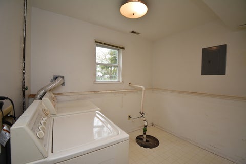 Tiny photo for 27 Partner Place, Bloomington, IL 61701 (MLS # 12765572)