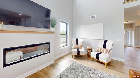 Tiny photo for Lot 14 Faiths Way, Bettendorf, IA 52722 (MLS # QC4269979)