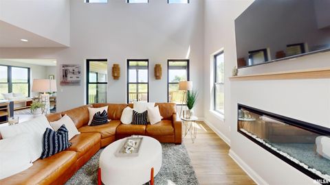 Tiny photo for Lot 14 Faiths Way, Bettendorf, IA 52722 (MLS # QC4269979)