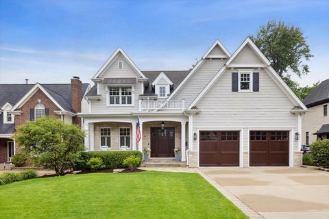 Photo of 122 Arthur Avenue, Clarendon Hills, IL 60514 (MLS # 12669880)