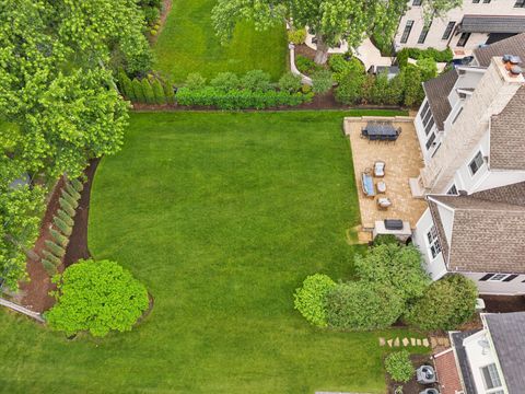 Tiny photo for 122 Arthur Avenue, Clarendon Hills, IL 60514 (MLS # 12669880)