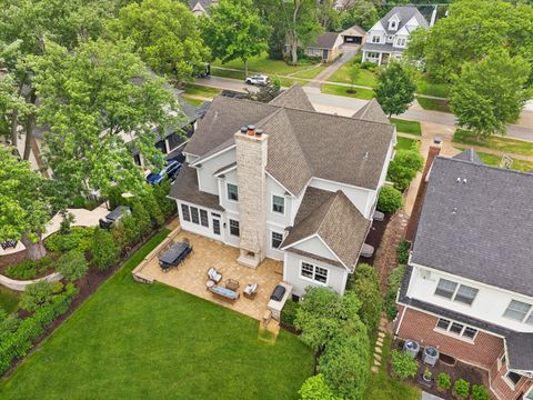 Tiny photo for 122 Arthur Avenue, Clarendon Hills, IL 60514 (MLS # 12669880)