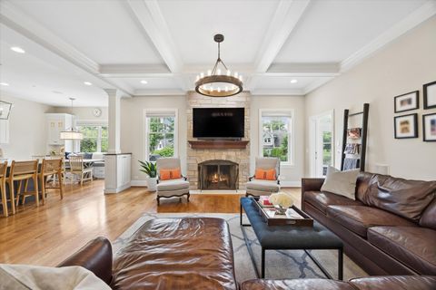 Tiny photo for 122 Arthur Avenue, Clarendon Hills, IL 60514 (MLS # 12669880)