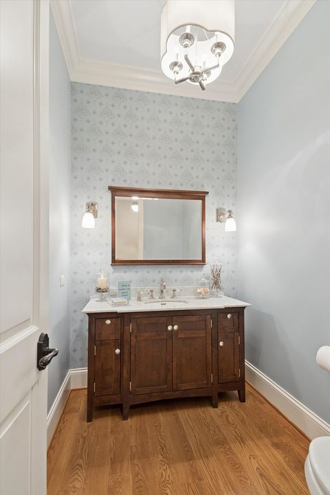 Tiny photo for 122 Arthur Avenue, Clarendon Hills, IL 60514 (MLS # 12669880)