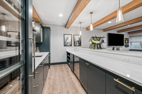 Tiny photo for 383 N Larch Avenue, Elmhurst, IL 60126 (MLS # 12616899)