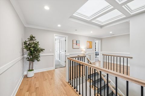 Tiny photo for 383 N Larch Avenue, Elmhurst, IL 60126 (MLS # 12616899)