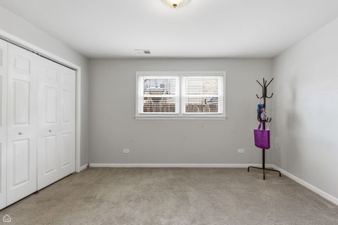 Tiny photo for 5754 W Lawrence Avenue #1, Chicago, IL 60630 (MLS # 12534269)