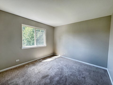 Tiny photo for 223 Paradise Parkway, Oswego, IL 60543 (MLS # 12744385)