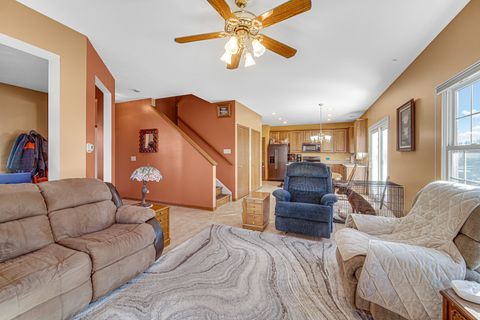 Tiny photo for 188 Breckenridge Court, Gilberts, IL 60136 (MLS # 12518462)