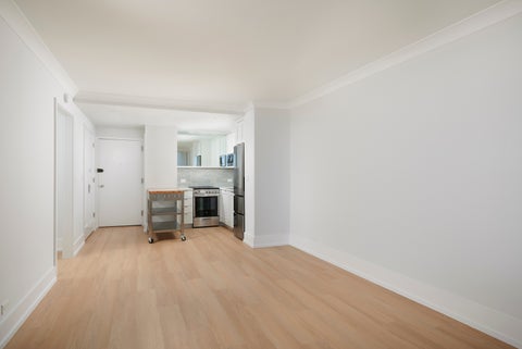 Tiny photo for 1460 N Sandburg Terrace #2106A, Chicago, IL 60610 (MLS # 12722668)