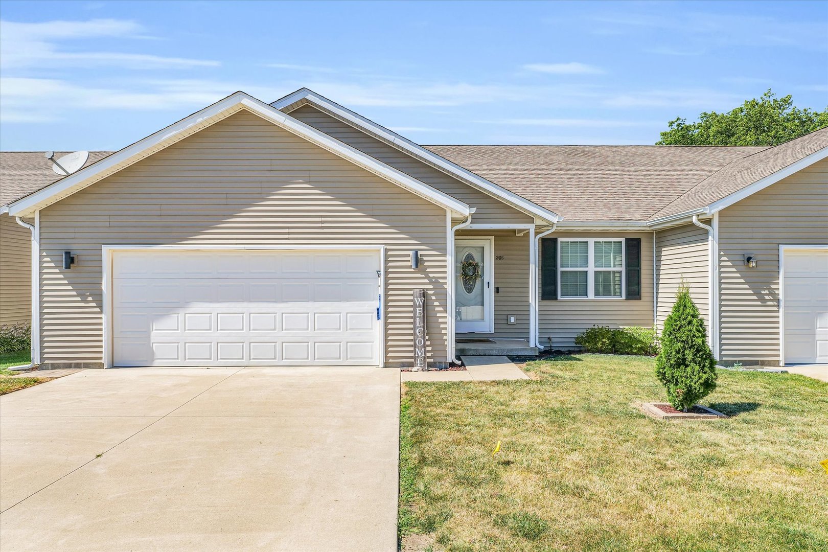 View Fisher, IL 61843 townhome