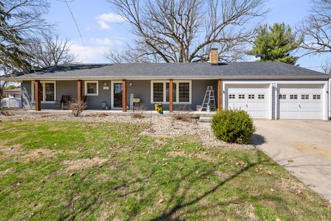 Photo of 315 S Franklin Street, Toulon, IL 61483 (MLS # 12598585)