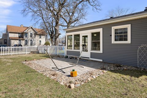 Tiny photo for 315 S Franklin Street, Toulon, IL 61483 (MLS # 12598585)
