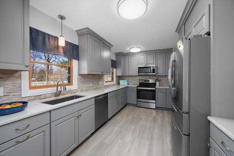 Tiny photo for 315 S Franklin Street, Toulon, IL 61483 (MLS # 12598585)