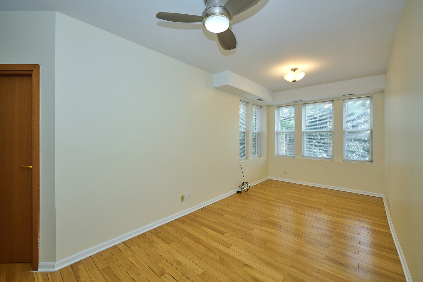 4904 N Springfield Avenue 2