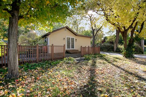 Photo of 5005 N 4370w Road, Bourbonnais, IL 60914 (MLS # 12526545)