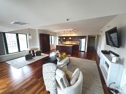 Tiny photo for 4848 N SHERIDAN Road #710, Chicago, IL 60640 (MLS # 12460268)