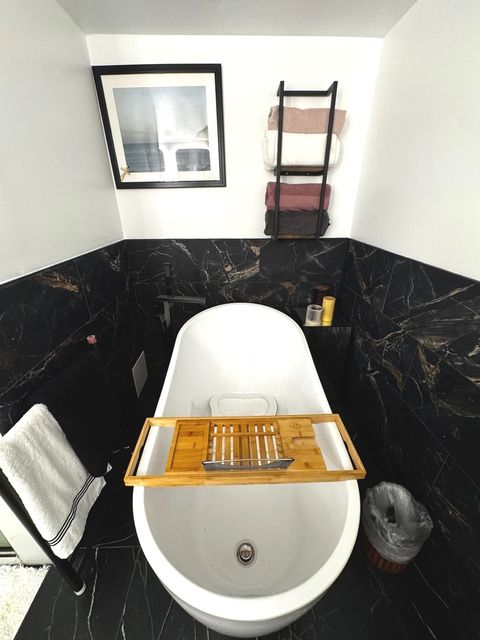 Tiny photo for 4848 N SHERIDAN Road #710, Chicago, IL 60640 (MLS # 12460268)