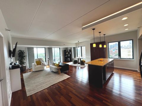 Tiny photo for 4848 N SHERIDAN Road #710, Chicago, IL 60640 (MLS # 12460268)