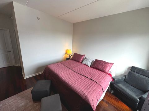 Tiny photo for 4848 N SHERIDAN Road #710, Chicago, IL 60640 (MLS # 12460268)