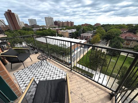 Tiny photo for 4848 N SHERIDAN Road #710, Chicago, IL 60640 (MLS # 12460268)