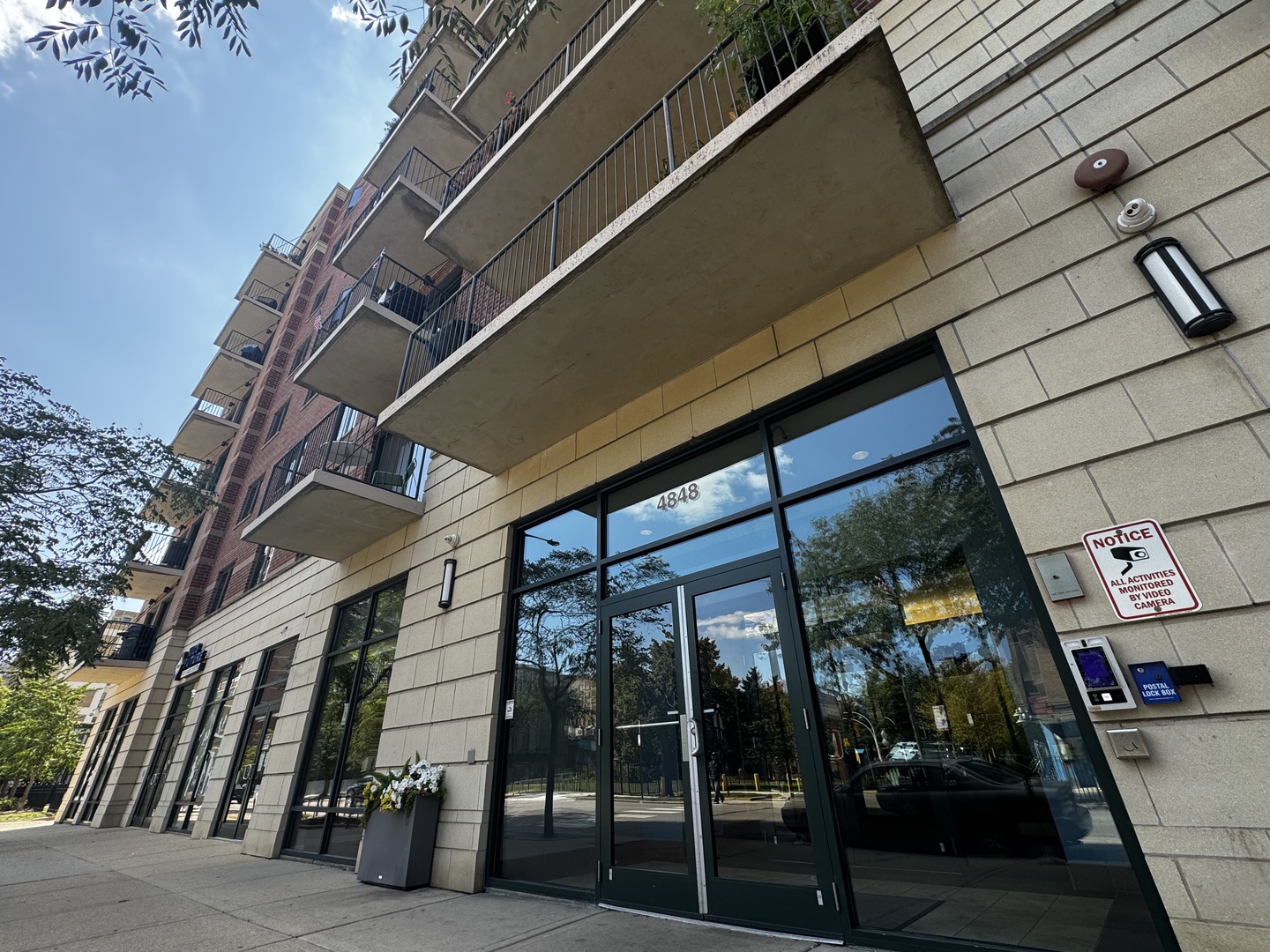 4848 N SHERIDAN Road 710