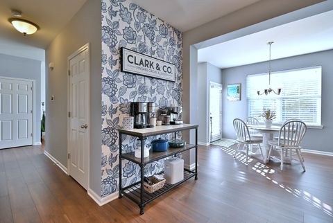 Tiny photo for 1374 Newport Circle, Pingree Grove, IL 60140 (MLS # 12506545)