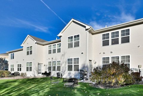 Tiny photo for 1374 Newport Circle, Pingree Grove, IL 60140 (MLS # 12506545)