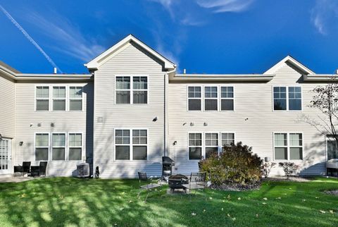 Tiny photo for 1374 Newport Circle, Pingree Grove, IL 60140 (MLS # 12506545)