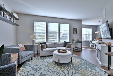 Tiny photo for 1374 Newport Circle, Pingree Grove, IL 60140 (MLS # 12506545)