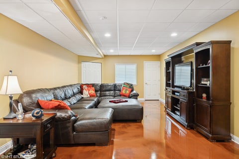 Tiny photo for 610 Woods Creek Lane, Algonquin, IL 60102 (MLS # 12759566)