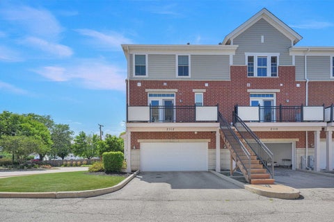 Tiny photo for 2112 S Crambourne Way #6-6, Arlington Heights, IL 60005 (MLS # 12722098)