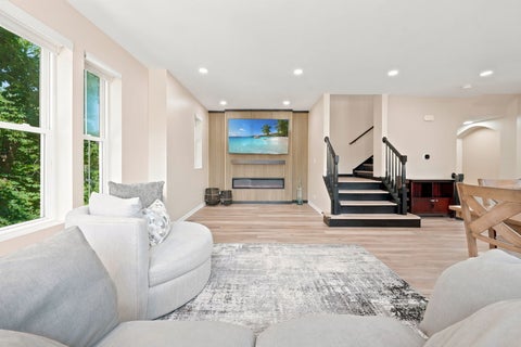 Tiny photo for 2112 S Crambourne Way #6-6, Arlington Heights, IL 60005 (MLS # 12722098)