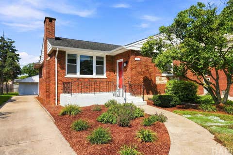 Photo of 1512 Portsmouth Avenue, Westchester, IL 60154 (MLS # 12699985)
